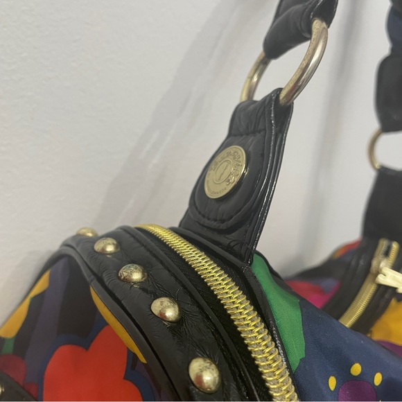 Betsey Johnson Betseyville Flower Power Bag - Picture 4 of 11